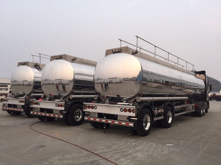 Bitumen haulage and transportation